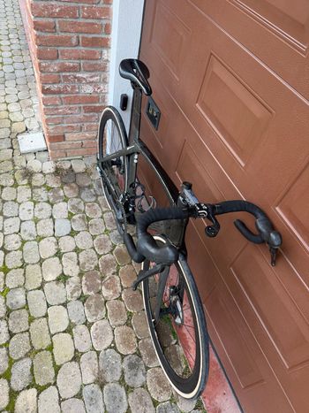 Used Trek Madone SL 6 2020 2020 Road & Gravel — image 3 of 11