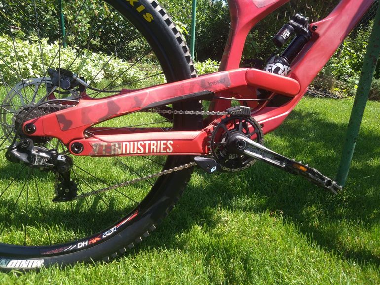 Used YT Industries TUES 29 CF Pro 2019 2019 Mountainbike, Red, 29 — image 4 of 10