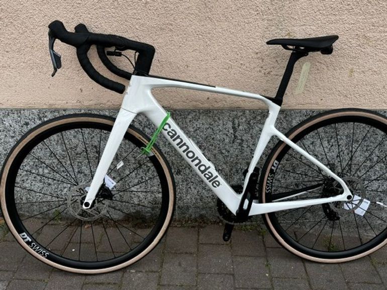 Used Cannondale Synapse Carbon 3 SmartSense 2026 2026 Road & Gravel — image 2 of 4