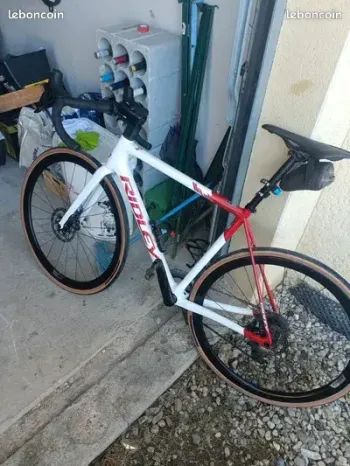Used Ridley Helium Disc - Shimano 105 2x11sp 2023 Frameset 2023 Road & Gravel