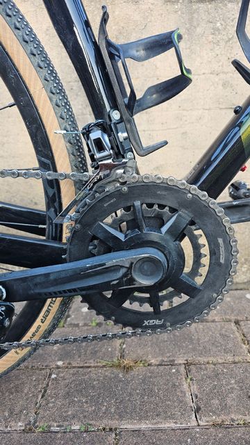 Used Giant Revolt Shimano GRX 2023 Road & Gravel, Black — image 12 of 13
