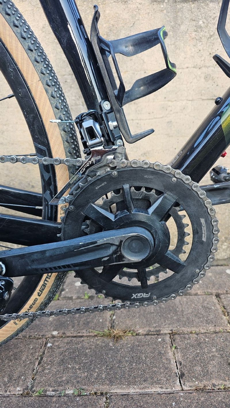 Used Giant Revolt Shimano GRX 2023 Road & Gravel, Black — image 12 of 13