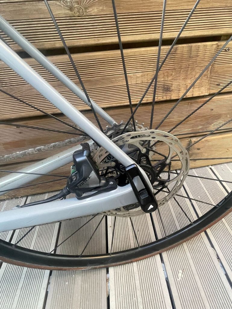 Used Canyon Ultimate CF SL 8 Disc eTap 2021 2021 Road & Gravel — image 2 of 3