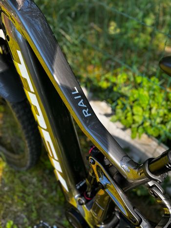 Używany Trek Rail Shimano Deore XT 2023 Mountainbike — zdjęcie 8 z 28