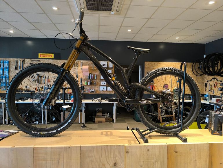 Used Antidote Antidote Custom SRAM GX 2020 Mountainbike, Black — image 2 of 5