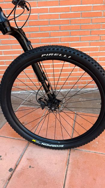 Used Cannondale Scalpel Carbon 3 2023 2023 Mountainbike — image 12 of 15
