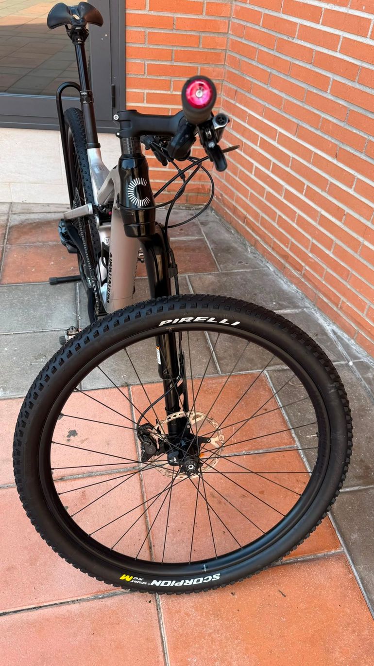 Used Cannondale Scalpel Carbon 3 2023 2023 Mountainbike — image 8 of 15
