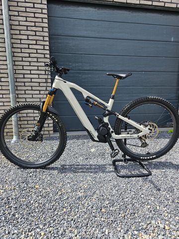 Brugt Moustache Game 160.9 2025 2025 MTB