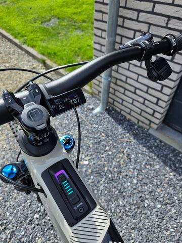 Used Moustache Game 160.9 2025 2025 Mountainbike, Light Gray, 29 — image 6 of 14