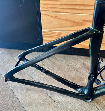 Used Specialized S-Works Tarmac SL7 2021 Frameset 2021 Road & Gravel, Grün — image 4 of 6