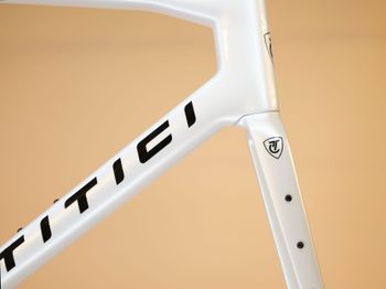 Used Titici Revo Frameset 2025 Road & Gravel — image 2 of 7