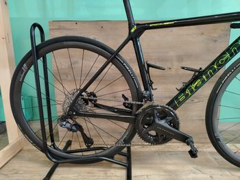 Used Bianchi Specialissima - Ultegra Di2 2022 2022 Road & Gravel — image 3 of 4