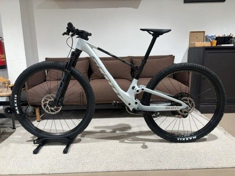 Used Scott Spark RC Team 2026 2026 Mountainbike, White, 29 — image 4 of 12