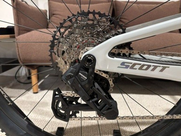 Used Scott Spark RC Team 2026 2026 Mountainbike, White, 29 — image 6 of 12
