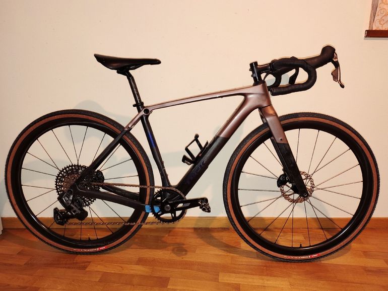 Used Trek checkpoint Trek checkpoint Custom SRAM Rival eTap AXS 2025 Road & Gravel, Orange — image 1 of 6