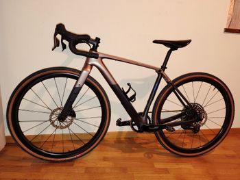 Used Trek checkpoint Trek checkpoint Custom SRAM Rival eTap AXS 2025 Road & Gravel, Orange — image 2 of 6