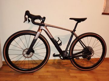 Used Trek checkpoint Custom SRAM Rival eTap AXS 2025 Road & Gravel, Orange — image 2 of 6