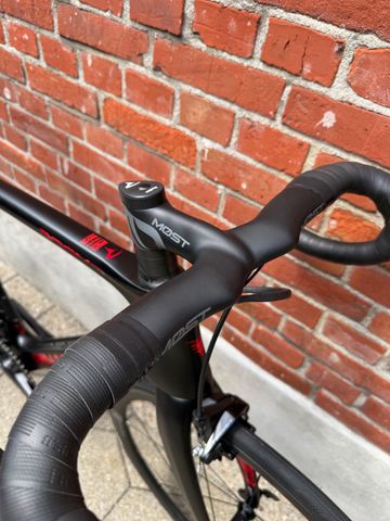 Used Pinarello Dogma Shimano Ultegra Di2 2024 Road & Gravel, Black — image 7 of 15