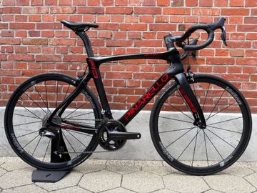 Brugt Pinarello Dogma Shimano Ultegra Di2 2024 Road & Gravel