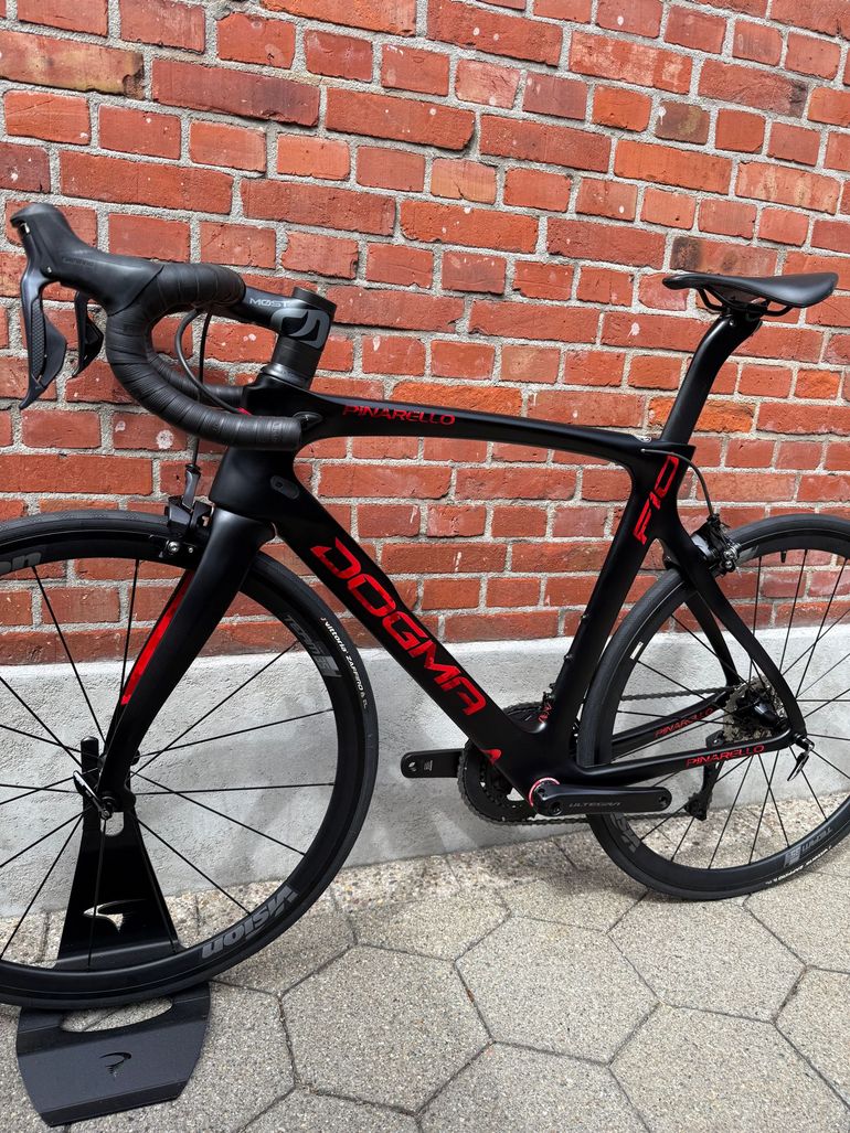 Used Pinarello Dogma Shimano Ultegra Di2 2024 Road & Gravel — image 13 of 15