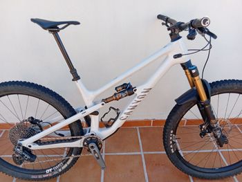 Used Canyon Spectral 125 CF 9 2023 2023 Mountainbike — image 15 of 22