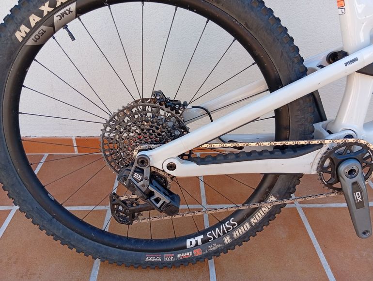 Used Canyon Spectral 125 CF 9 2023 2023 Mountainbike — image 3 of 22