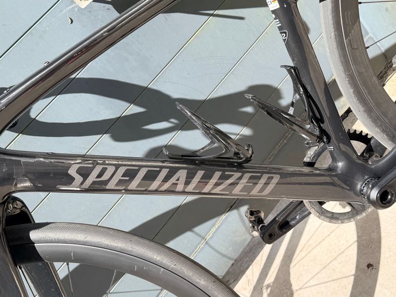 Used Specialized Roubaix SL8 Sport Apex 2024 2024 Road & Gravel — image 15 of 19