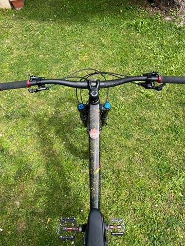 Used Canyon Torque 6 2021 2021 Mountainbike, Black, 27.5 — image 4 of 5