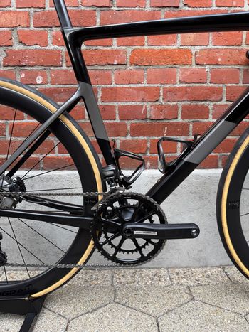 Used Cannondale Supersix Shimano Ultegra Di2 2023 Road & Gravel — image 3 of 16