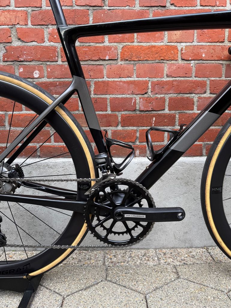 Used Cannondale Supersix Shimano Ultegra Di2 2023 Road & Gravel — image 3 of 16