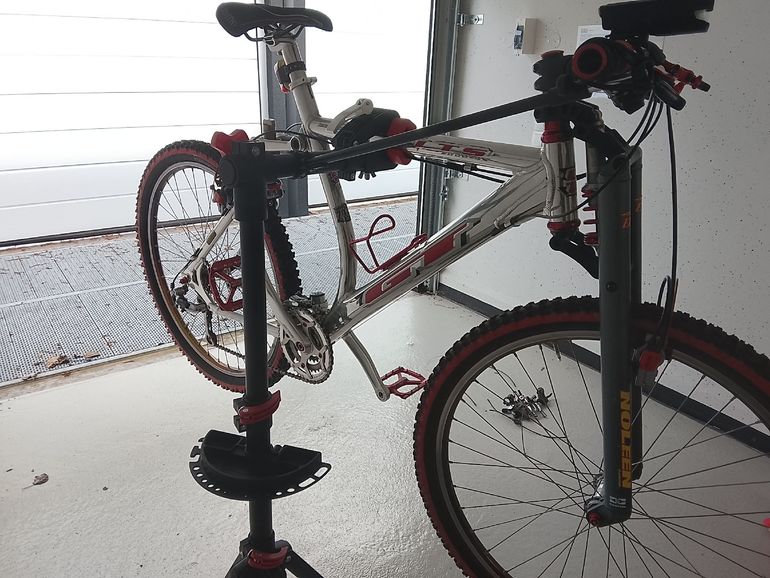 Used gt lts Gt lts Custom Shimano Deore XT 1996 Mountainbike — image 6 of 7