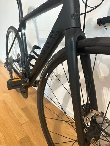 Used Canyon Endurace CF SL Disc 8.0 Di2 2019 2019 Road & Gravel — image 2 of 20