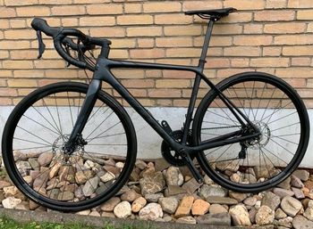 Used Canyon Endurace CF SL Disc 8.0 Di2 2019 2019 Road & Gravel — image 16 of 20