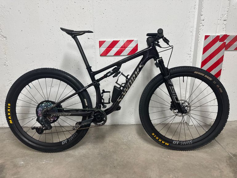 Used Specialized S-Works Epic 2023 2023 Mountainbike — image 1 of 11