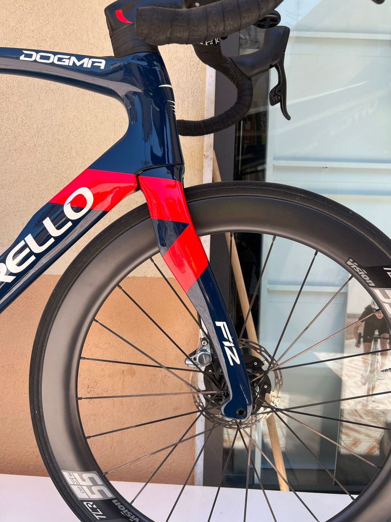 Used Pinarello Dogma SRAM Red eTap AXS 2021 Road & Gravel, Blue — image 14 of 16