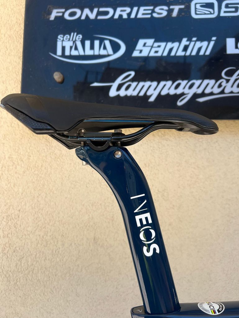 Used Pinarello Dogma SRAM Red eTap AXS 2021 Road & Gravel, Blue — image 9 of 16