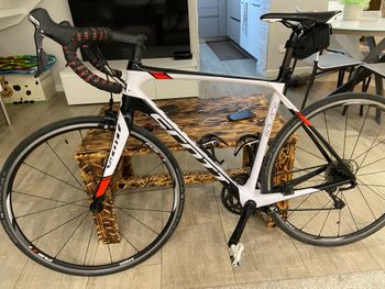 Used Scott Solace 20 2017 Road & Gravel, White — image 2 of 10