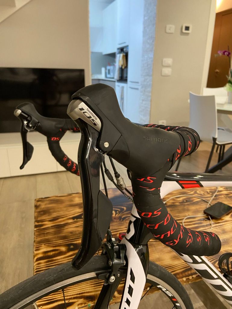 Used Scott Solace 20 2017 Road & Gravel, White — image 7 of 10