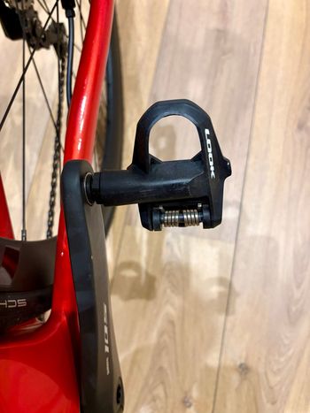 Used Giant Propel Advanced Disc 2 2022 2022 Road & Gravel, Red — image 11 of 11