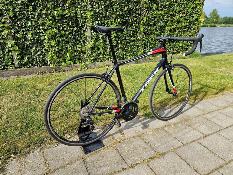 Used Trek Domane AL 3 2018 2018 Road & Gravel, Black — image 4 of 12