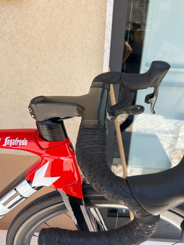 Použité Trek Emonda SRAM Red eTap AXS 2022 Road & Gravel — obrázek 10 z 15