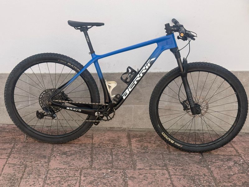 Použité Berria BRAVO 5 2022 2022 MTB