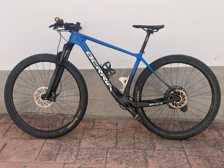 Used Berria BRAVO 5 2022 2022 Mountainbike, Blue, 29 — image 2 of 20