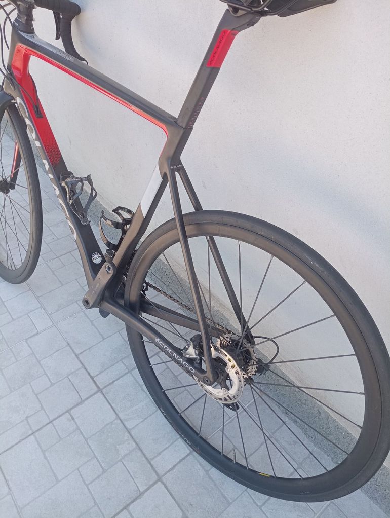 Used Colnago V3 Disc 105 Bike 2022 2022 Road & Gravel — image 11 of 17