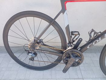 Used Colnago V3 Disc 105 Bike 2022 2022 Road & Gravel — image 2 of 17
