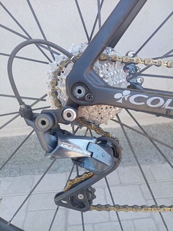 Used Colnago V3 Disc 105 Bike 2022 2022 Road & Gravel — image 7 of 17