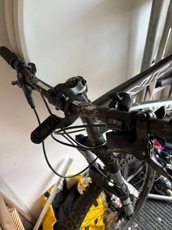 Used Specialized FSRxc 2008 2008 Mountainbike, Negro — image 2 of 3