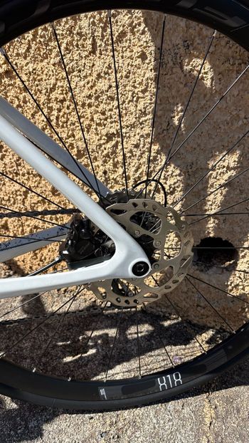 Used Bianchi Sprint 105 2025 2025 Road & Gravel, White — image 6 of 13
