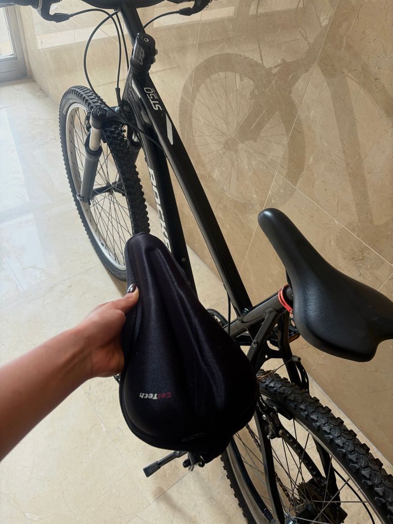 Used DECATHLON DECATHLON Custom Shimano Deore XT Di2 2022 Mountainbike, Schwarz — image 4 of 4