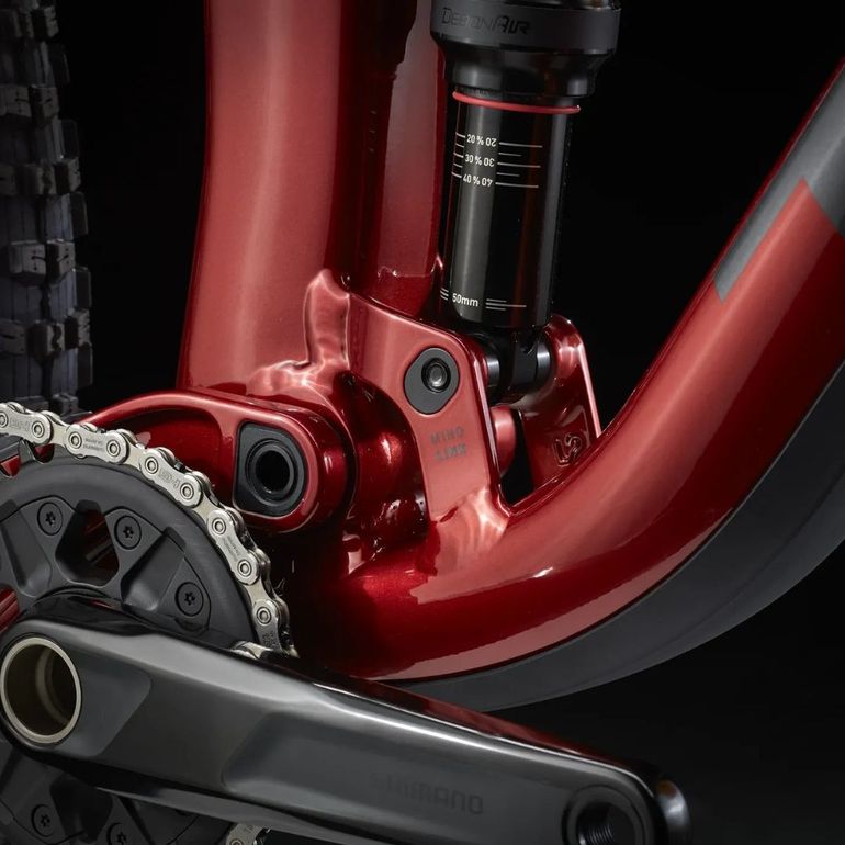 Used Trek Trek Top Fuel 8 XT 12v 2024 Mountainbike, Red — image 4 of 5